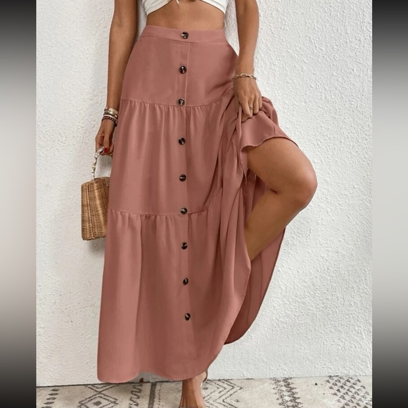 Dresses & Skirts - Boho dusty pink button detail ruffle hem maxi skirt